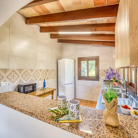 Holiday home Charming Near Port de Pollenca