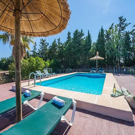Holiday home Charming Near