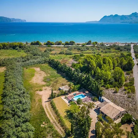 Holiday home Charming Near