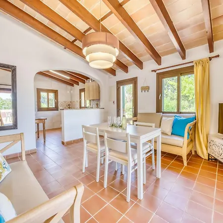 Holiday home Charming Near *